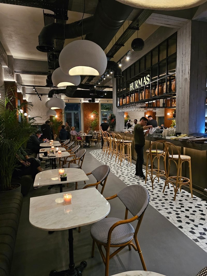 Το all day Hurmas στη Χώρα της Νάξου 6