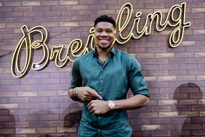 Όλα όσα είπε ο Γιάννης Αντετοκούνμπο για το NBA, την Εθνική Ελλάδας και τη σύζυγό του Μαράια (video) - εικόνα 1