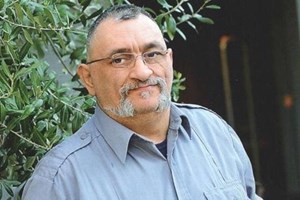 Ποιος ήταν ο συγγραφέας Tom Robbins που πέθανε στα 92 του - εικόνα 2