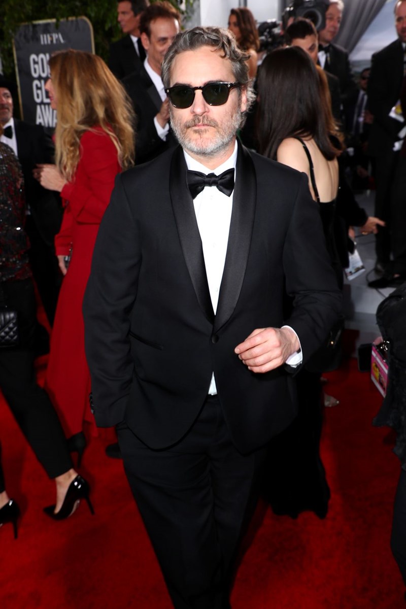 ΓΥΑΛΙΑ ΗΛΙΟΥ ΧΡΥΣΕΣ ΣΦΑΙΡΕΣ