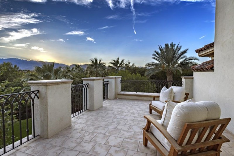 ΣΠΙΤΙ ΣΙΛΒΕΣΤΕΡ ΣΤΑΛΟΝΕ 8