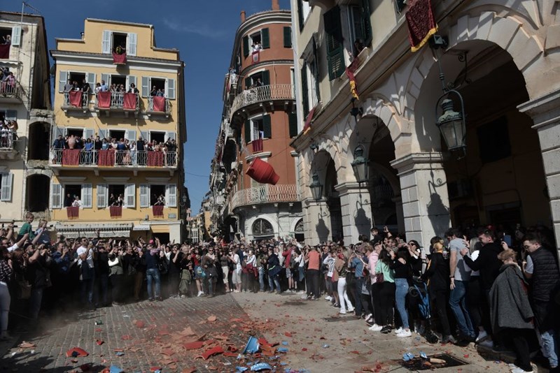 ΕΘΙΜΑ ΠΑΣΧΑ