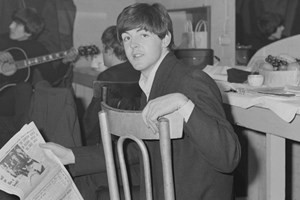O Sam Mendes ετοιμάζει τετραλογία για τη ζωή των Beatles - εικόνα 1