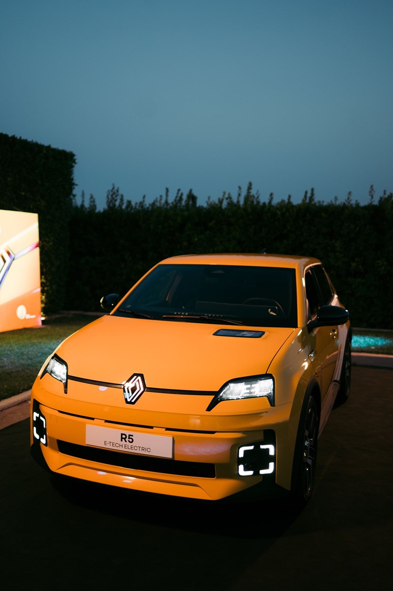 Renault 5 Summerhouse