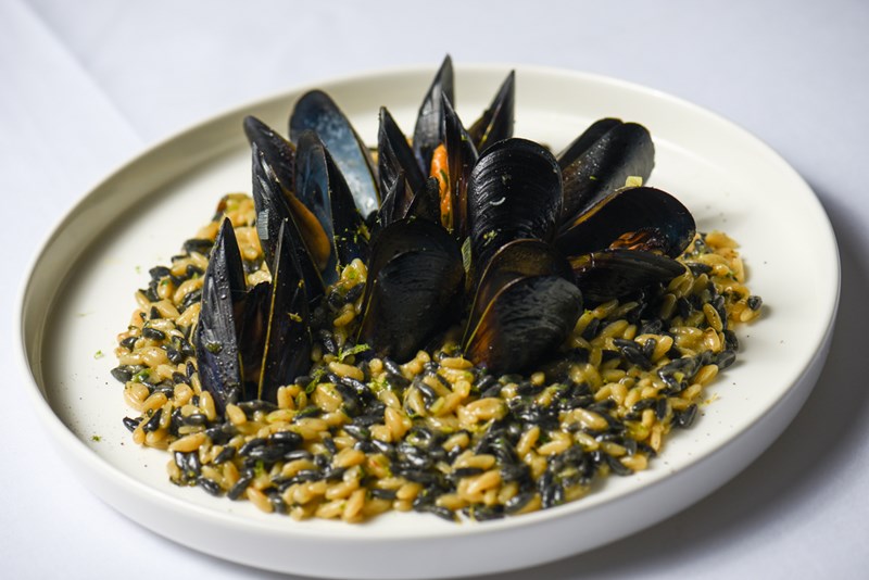 NERO ΛΙΜΝΗ ΒΟΥΛΙΑΓΜΕΝΗΣ 2