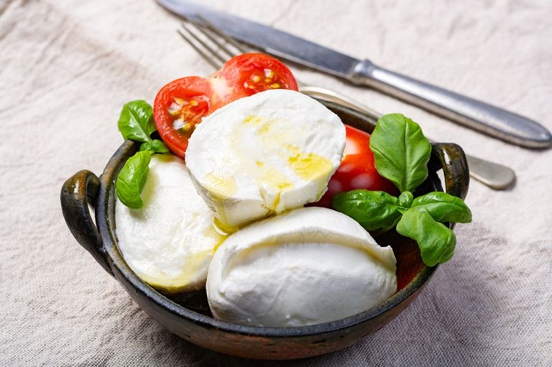 ΣΑΛΑΤΑ ΚΑΠΡΕΖΕ 3