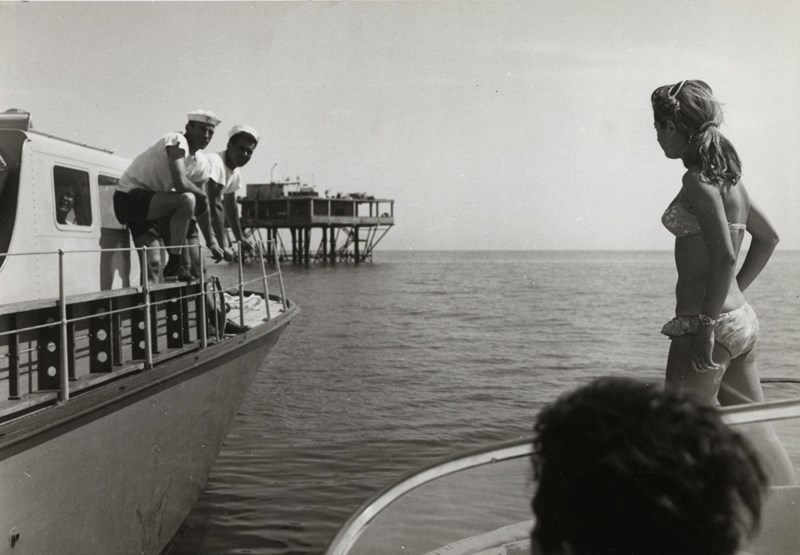 ΝΗΣΙ ΤΩΝ ΤΡΙΑΝΤΑΦΥΛΛΩΝ ΙΤΑΛΙΑ 4