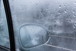 Μερικά έξυπνα κόλπα για να αντέξουν περισσότερο οι υαλοκαθαριστήρες σου - εικόνα 2