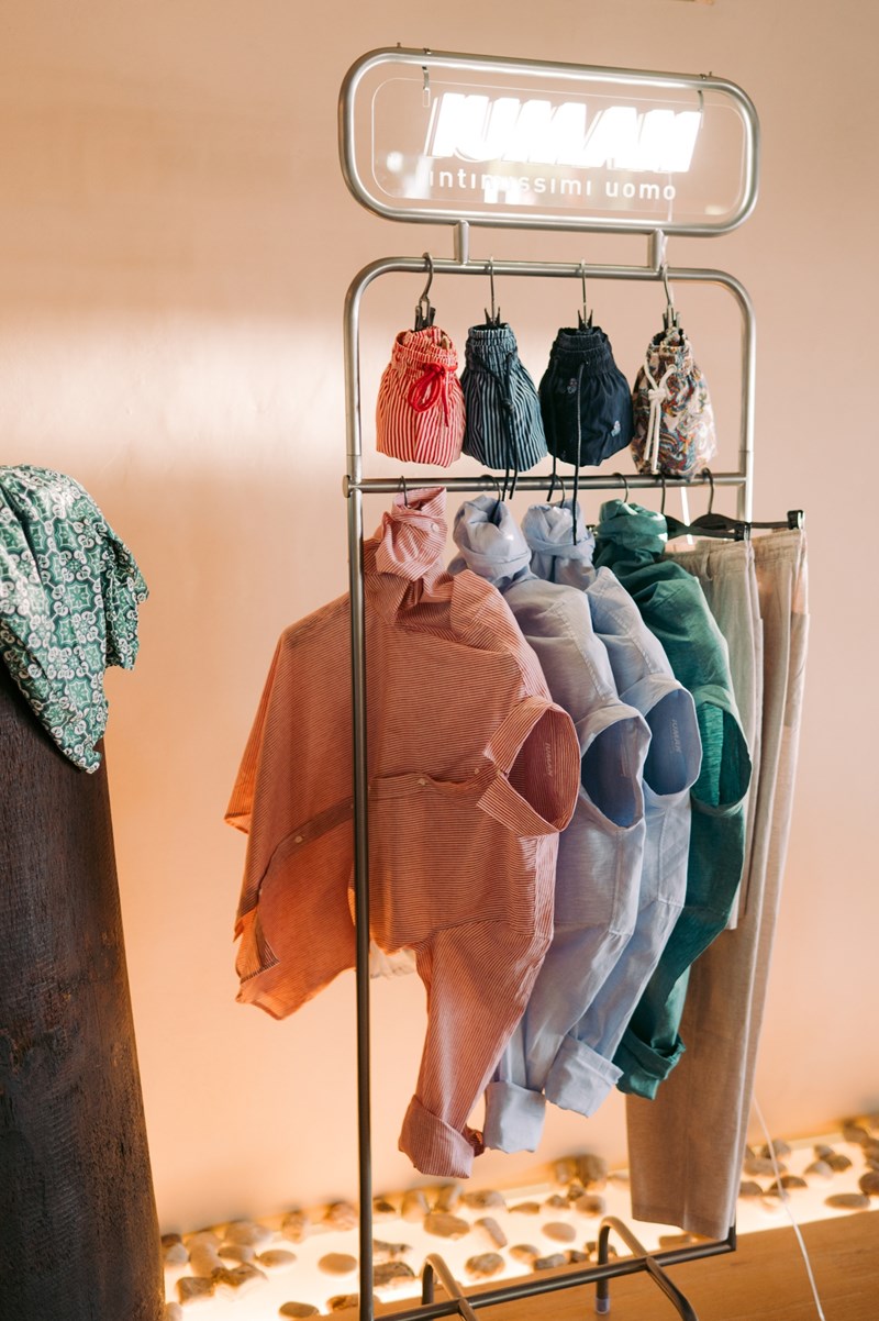 Ιuman Esquire Summerhouse