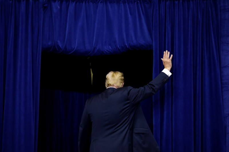 Ντόναλντ Τραμπ fake news hoax