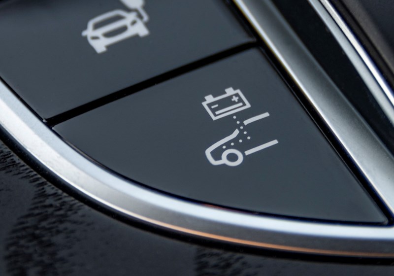 ΥΒΡΙΔΙΚΑ ΑΥΤΟΚΙΝΗΤΑ 2