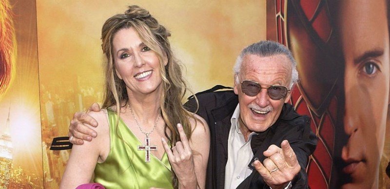 ΣΤΑΝ ΛΙ ΝΕΟΣ ΗΡΩΑΣ