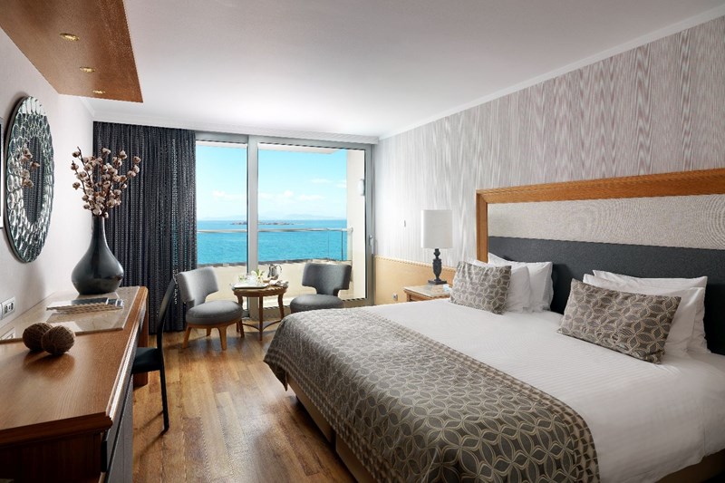 APOLLON Executive Room with Front Sea View