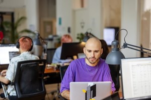 Η διασκεδαστική δουλειά που υπόσχεται 8.000 ευρώ τον μήνα - εικόνα 1