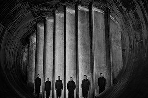 O Γιώργος Μαζωνάκης προβάρει τα γερμανικά του για τους Rammstein στο απόλυτο βίντεο της ημέρας - εικόνα 1