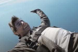 Μια ματιά στη μοτοσικλέτα - σύμβολο του Top Gun - εικόνα 1