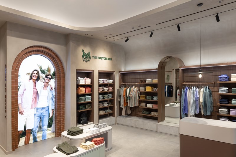 Η The Bostonians ανοίγει  το νέο της Flagship στο Μέγαρο Αρσακείου
