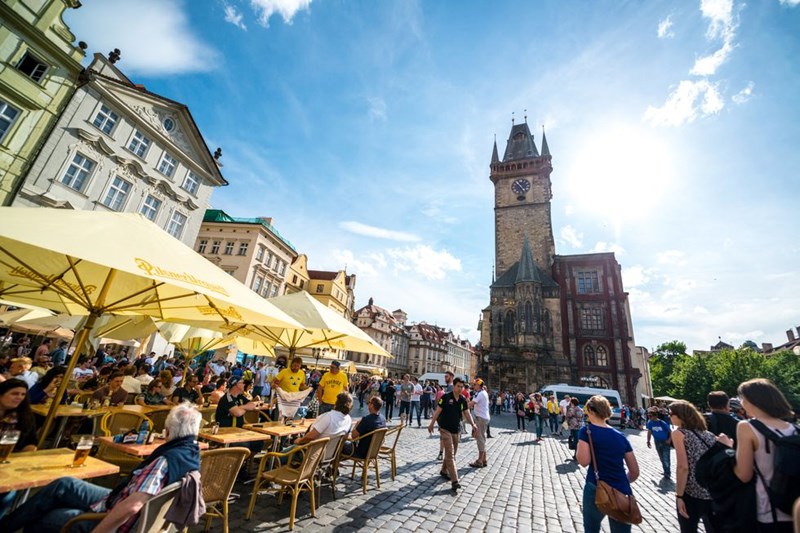 ΜΠΥΡΑ ΤΣΕΧΙΑ