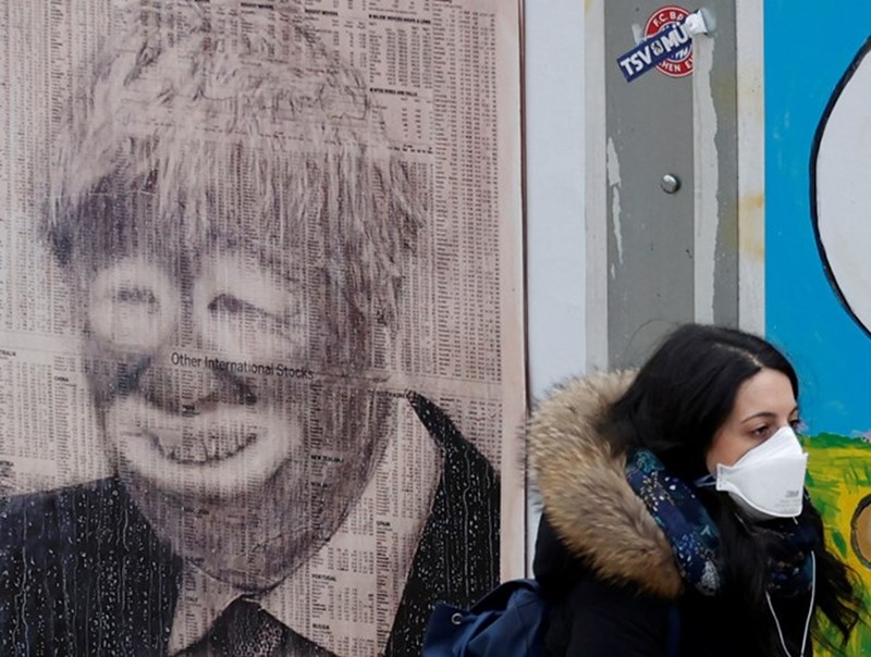 ΜΑΣΚΑ ΚΟΡΟΝΟΪΟΣ ΠΑΝΔΗΜΙΑ