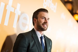 Ο Chris Evans πέρα από το σύμπαν της Marvel - εικόνα 1