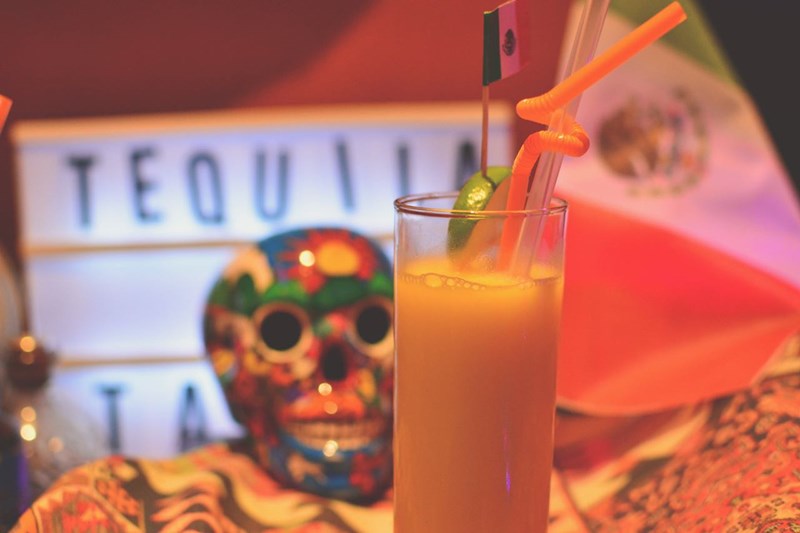 ΤΕΚΙΛΑ ΜΠΑΡ 2