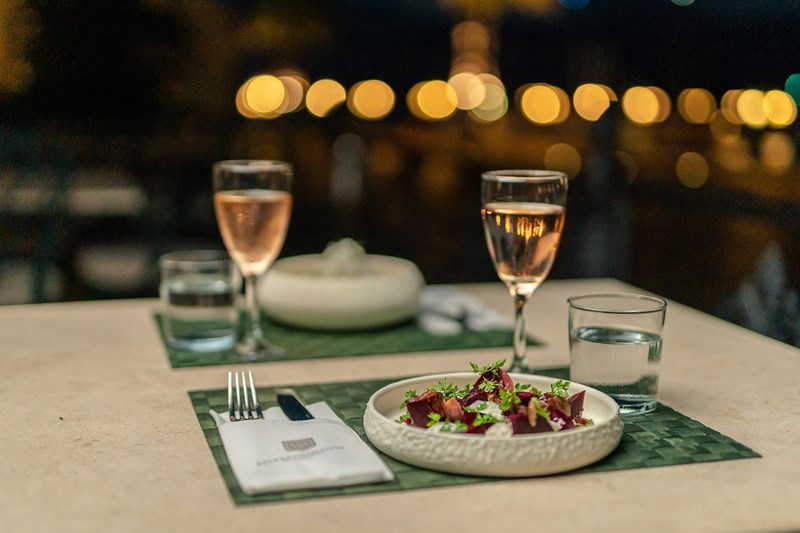 POSEIDONION GRAND HOTEL ΕΣΤΙΑΤΟΡΙΟ