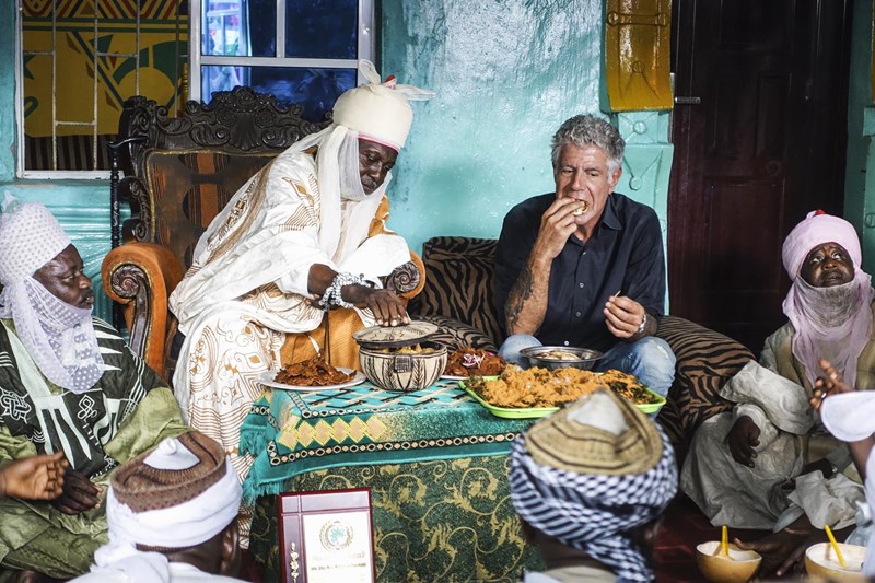 Anthony Bourdain άρθρο