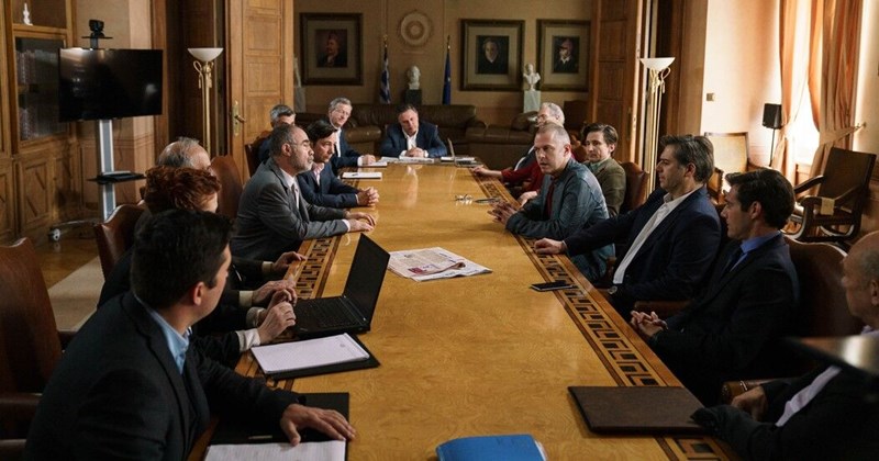 Ενήλικοι στην αίθουσα