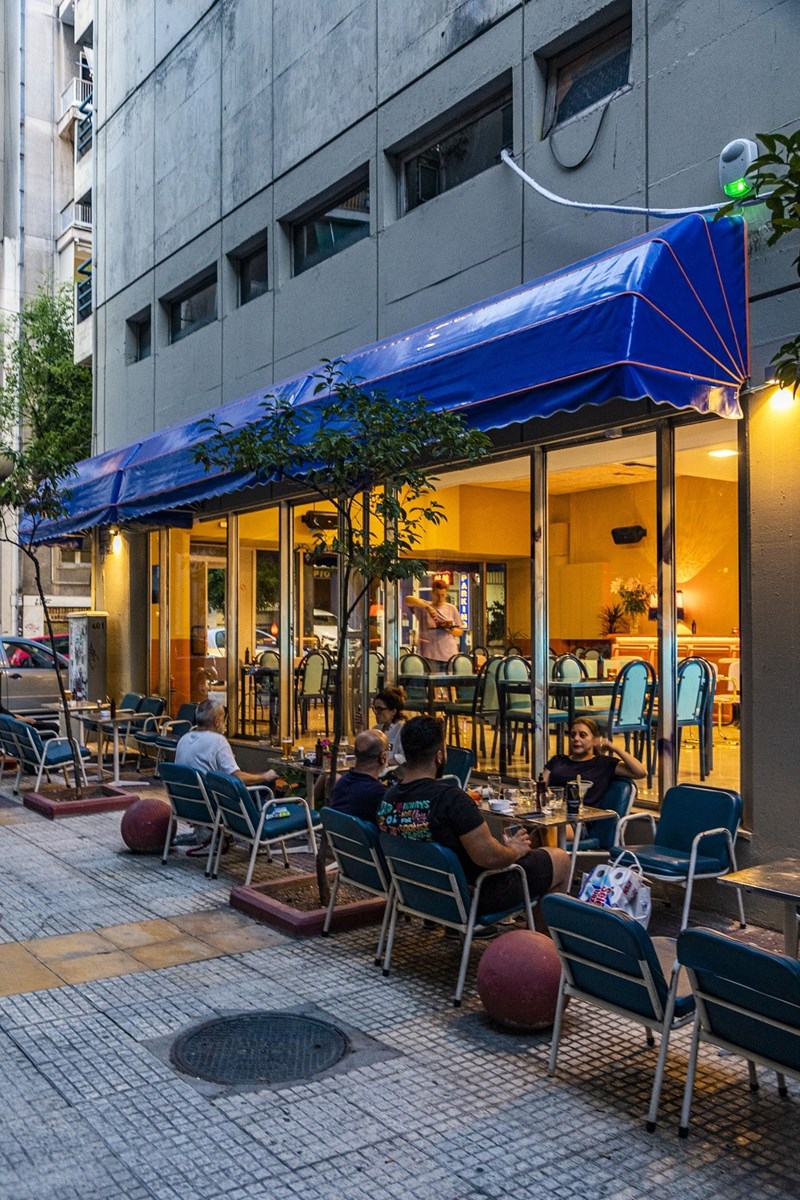 ΜΠΑΡ APOTEKA ΣΤΗΝ ΒΙΚΤΩΡΙΑ 3