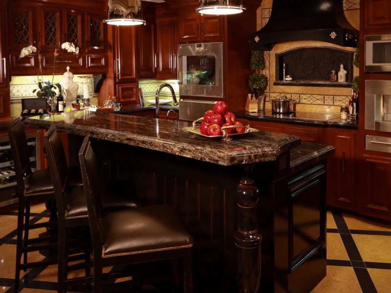 Utopia condos κρουαζιερόπλοιο 2