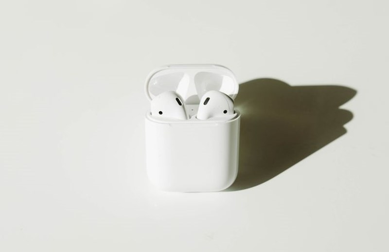 ΑΣΥΡΜΑΤΑ ΑΚΟΥΣΤΙΚΑ AIRPODS 2