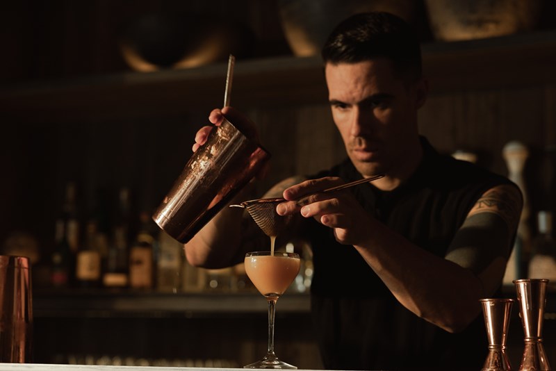 Το μπαρ-εστιατόριο Nōema στη Μύκονο 2