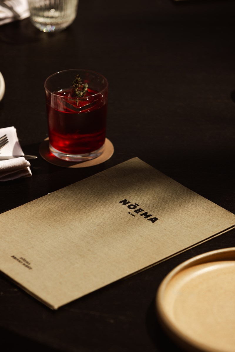 Το μπαρ-εστιατόριο Nōema στη Μύκονο 3