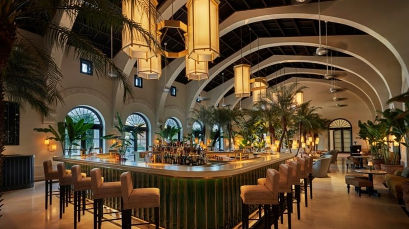 LE SIRENUSE ΜΠΑΡ ΜΑΪΑΜΙ