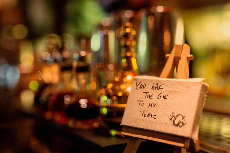 ΜΠΑΡ GIN JOINT 1