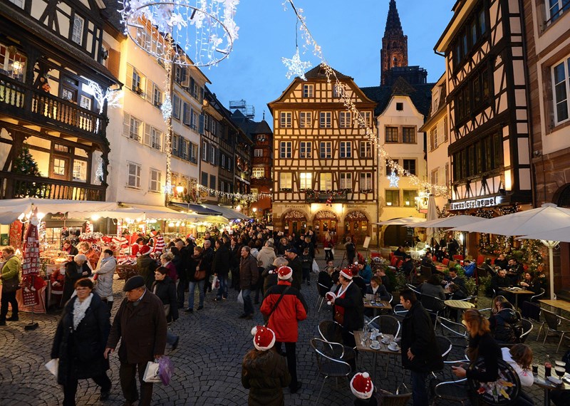 ΣΤΡΑΣΒΟΥΡΓΟ ΧΡΙΣΤΟΥΓΕΝΝΑ