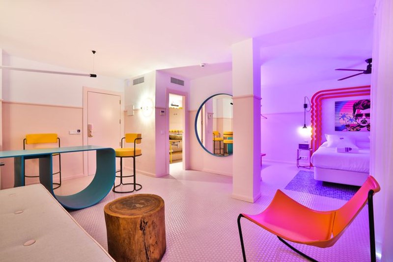 ΞΕΝΟΔΟΧΕΙΟ PARADISO ΙΜΠΙΖΑ 2