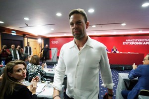 O Στέφανος Κασσελάκης δηλώνει απόλυτα αριστερός - εικόνα 1