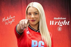 Όταν η Irina Shayk απολαμβάνει το βραδινό της μπάνιο - εικόνα 2