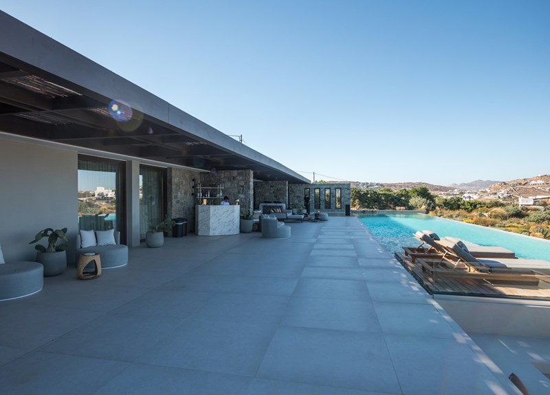 Range Rover House Mykonos 3