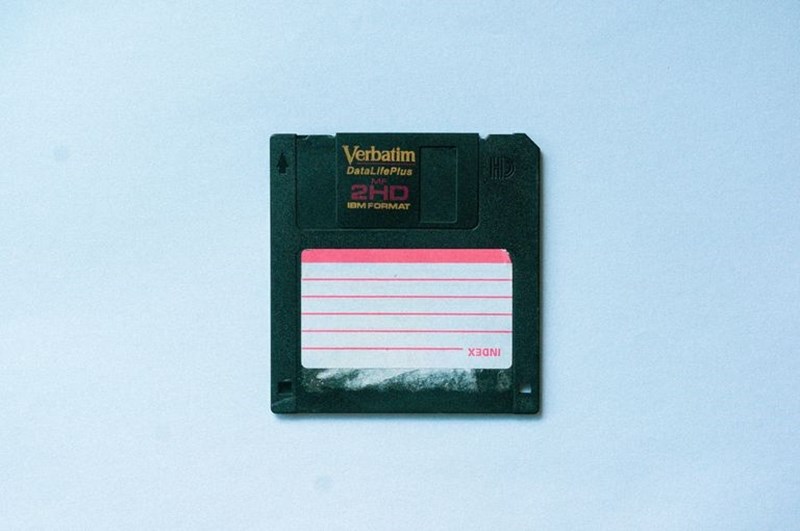 FLOPPY DISK