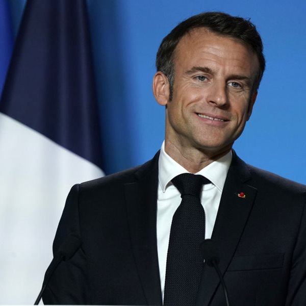 Για τον Emmanuel Macron, η Ευρώπη πρέπει να μεριμνήσει η ίδια για την άμυνά της