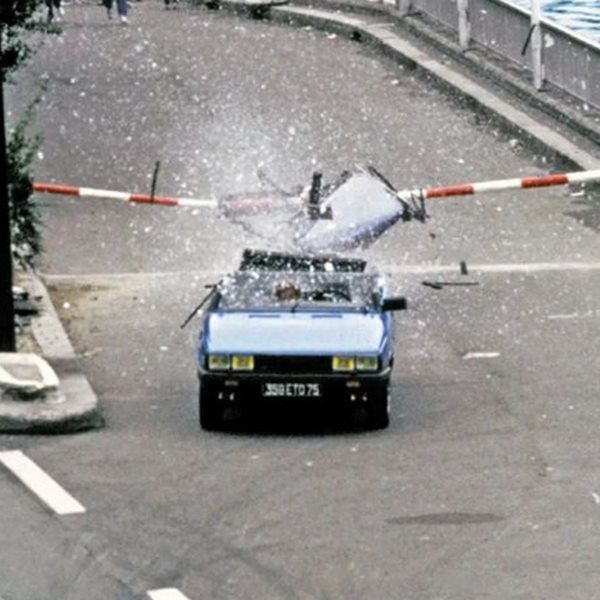 Remi Julienne, o κασκαντέρ που διαφήμιζε Fiat με αληθινά stunts