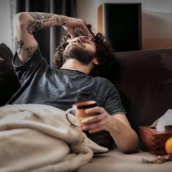 Η long Covid-19 επηρεάζει μνήμη και συγκέντρωση, βρετανική έρευνα αποκαλύπτει