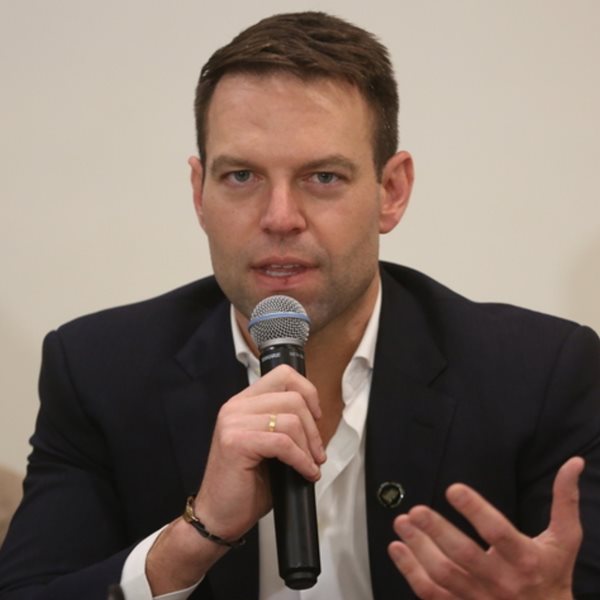 Γιατί ο Κασσελάκης συμφέρει πολιτικά τον Μητσοτάκη