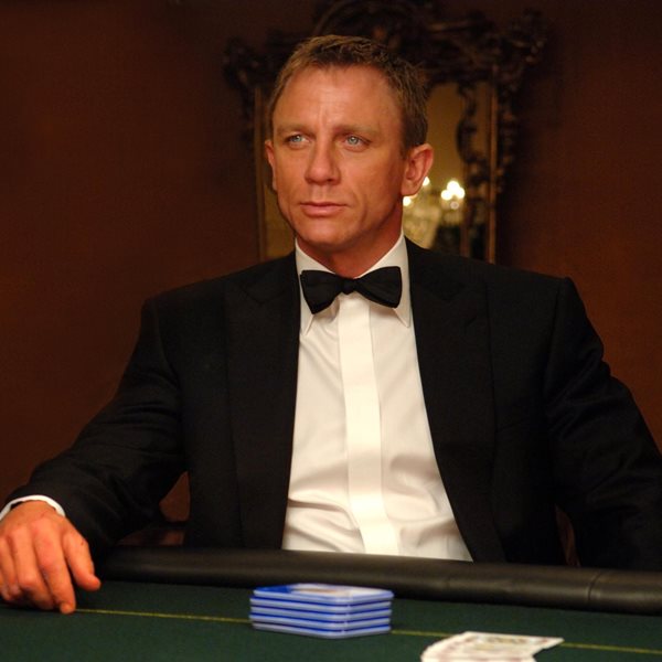 To Bond 25 θα συνεχίσει την παράδοση του Casino Royale σύμφωνα με τον Cary Fukunaga
