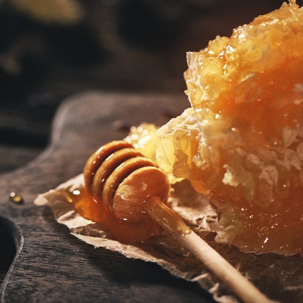 Η δυνάμη της μέλισσας για πρώτη φορά σε μία φυσική κάψουλα