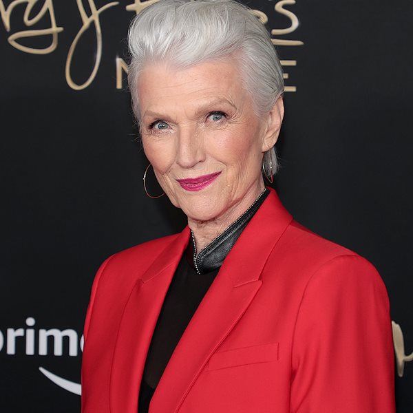 Η αξιοθαύμαστη περίπτωση της μητέρας του Elon Musk