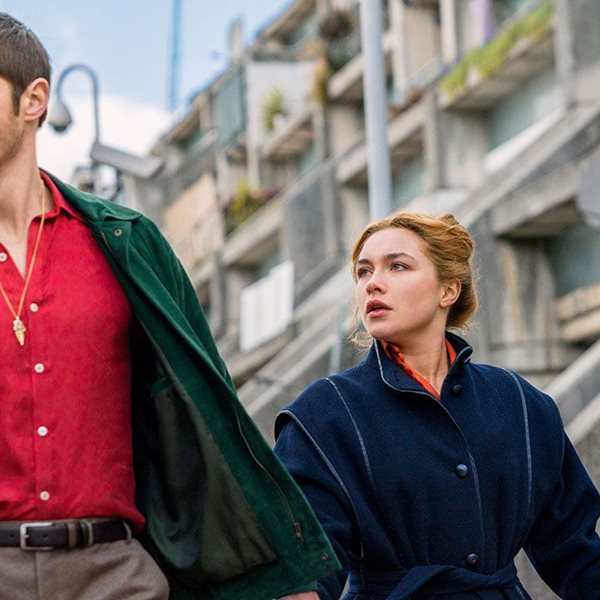 Στον Alexander Skarsgard χρωστάμε τα πιο στιλάτα looks της φετινής TV