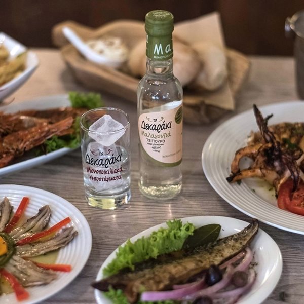 Το τσίπουρο αγαπά το Πάσχα